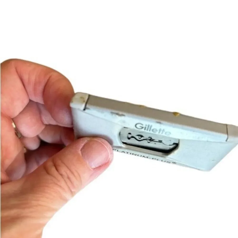 gillette blades looks blade